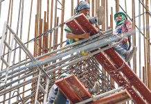 Influx of substandard rebars discovered in Mindanao Reinforcement bars (rebars) in Mindanao failed to meet the minimum standard for weight and are prone to brittleness, according to the Philippine Iron and Steel Institute. PNA PHOTO BY JOAN BONDOC