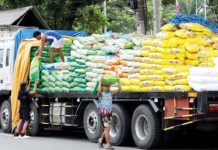Higher rice imports in 2024 possible – DA Workers move sacks of rice to another truck along Dagupan Street in Tondo, Manila on Sept. 9, 2024. Agriculture Assistant Secretary Arnel De Mesa said Wednesday, Oct. 2, 2024, rice imports may surpass last year’s volume to supplement the country’s strong harvest and maintain a stable rice supply in the country. PNA PHOTO BY YANCY LIM