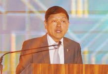 SEC to teach teachers how to spot investment scams “Ultimately, we want to equip our students and teachers with the knowledge and skills to save, manage, and invest effectively," said Securities and Exchange Commission chairperson Emilio Aquino. ASSETS.CHARLTONMEDIA.COM PHOTO