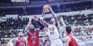TNT Tropang Giga’s Rondae Hollis-Jefferson tries to score against the defense of Barangay Ginebra San Miguel Kings’ Justin Brownlee. PBA PHOTO