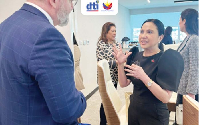 UAE-firms Acting Trade Secretary Cristina Roque (right) meets with an official from Sirius International Holding in Abu Dhabi, United Arab Emirates on Nov. 9, 2024 to discuss potential investments in the Philippine digital economy. DTI PHOTO