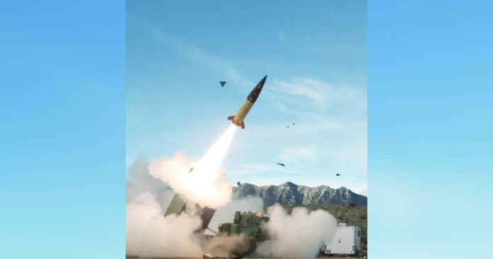 Ukraine 1_superimposed An Army Tactical Missile System is tested White Sands Missile Range. Army Tactical Missile Systems (ATACMS) can reach up to 300km and are tough to intercept due to their high speed. WHITE SANDS MISSILE RANGE
