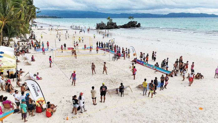 boracay-gun-free The Police Regional Office 6 is mulling the need for declaring Boracay Island a gun-free zone. JOEL JAWS ANDRADA/MALAY-BORACAY TOURISM OFFICE PHOTO