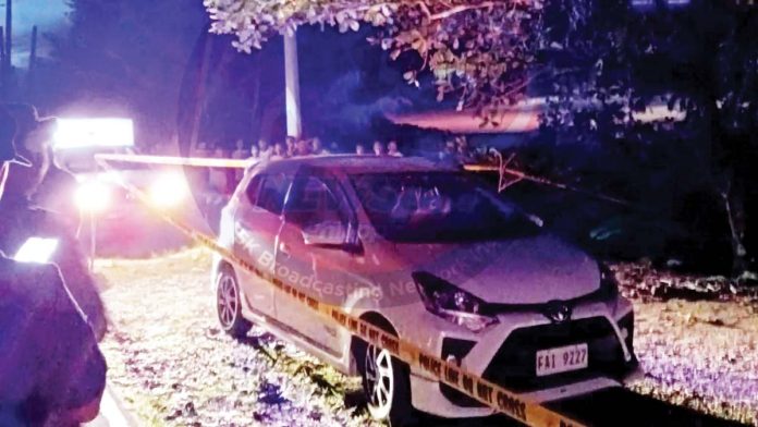 crime-of-passion-copy This is the vehicle parked in Barangay Panilongan, Buruanga, Aklan where live-in partners Leda Candelario Cenon and Richan Bartolome were found dead on Monday afternoon, November 4. K5 NEWS FM KALIBO/FACEBOOK PHOTO