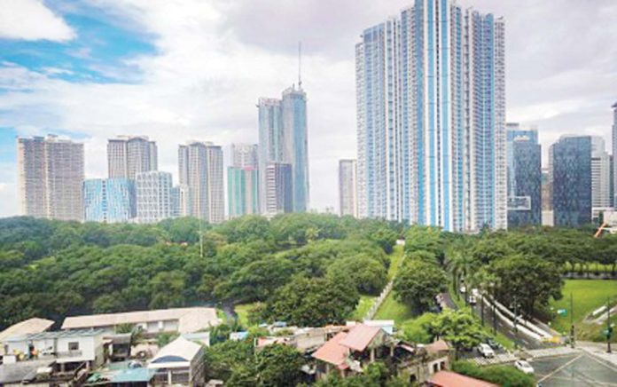 game-changer-1 The skyline and business district of Bonifacio Global City in Taguig City as photographed on Oct. 4, 2024. PNA PHOTO BY JOAN BONDOC