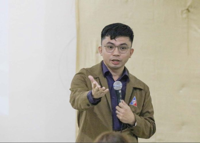seafarer-claims Employees Compensation Commission Regional Extension Unit 6 Representative Stephene Barredo updates seafarers seeking to file for work-related illnesses or injuries as contained in Circular No. 2024-01 posted on the agency’s website at ecc.gov.ph. PIA6-ILOILO PHOTO