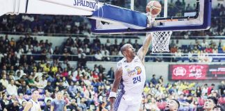 TNT Tropang Giga’s Rondae Hollis-Jefferson soars for a layup. PBA PHOTO