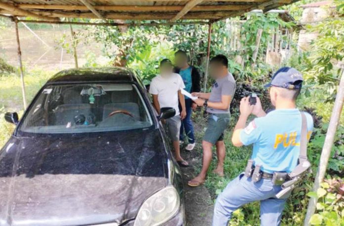 wanted-pic-1 Alias “Rud” (left), Western Visayas’ No. 5 most wanted for rape, was collared in Barangay Ngingi-an, Bingawan, Iloilo. IPPO PHOTO