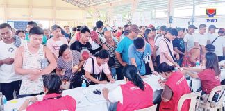 The Ayuda para sa Kapos ang Kita Program (AKAP) was launched nationwide by the Department of Social Welfare and Development (DSWD) on May 18, 2024 with an initial funding of P3 billion. Photo taken that day and released by the DSWD’s Mimaropa field office shows the first wave of applicants who came for the cash assistance ranging from P3,000 to P5,000 per beneficiary. INQUIRER.NET PHOTO