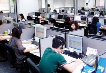 Lacking job security, Filipino call center workers face AI threat The growth of artificial intelligence (AI) creates demand for some new jobs such as AI trainers or content moderators but could render thousands of low-skilled jobs in call centers obsolete. The government plans to address the problem by retraining workers to work with AI. DOINGBUSINESSINTHEPHILIPPINES.COM PHOTO