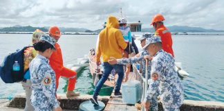 As part of “Oplan Biyaheng Ayos: Pasko 2024”, personnel from the Philippine Coast Guard Station Capiz, along with its Operational Control Units and the Coast Guard Search and Rescue Base Roxas, provided passenger assistance and intensified port security at Culasi Port, Barangay Culasi, Roxas City, Capiz, on December 26, 2024. PHOTOS FROM COAST GUARD STATION CAPIZ FACEBOOK