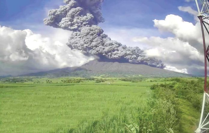 Kanlaon Volcano has been placed under Alert Level 3, indicating a high level of volcanic unrest. This stratovolcano in Negros Island erupted at 3:03 p.m. on Monday, December 9, releasing an ash column that soared 3,000 meters above the summit and drifted west-southwest. SCREENSHOT FROM PHIVOLCS-DOST FACEBOOK