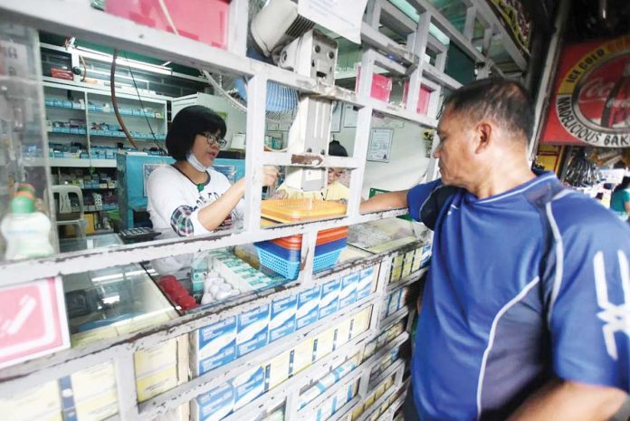 meds-pic-1 The Bureau of Internal Revenue has updated the list of value added tax-exempt medicines to include those for cancer. ABS-CBN NEWS PHOTO