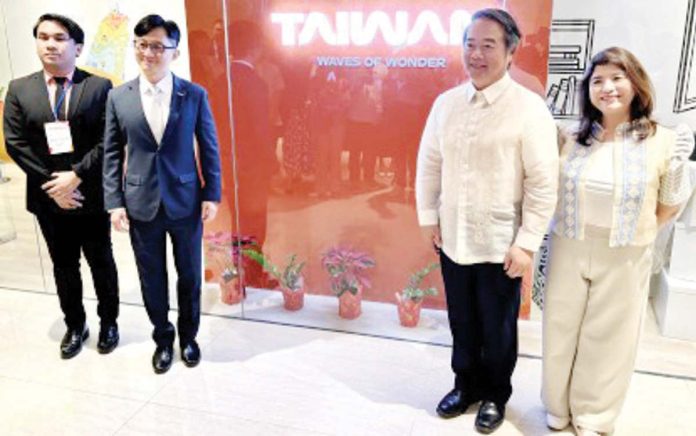 taiwan_tourism_1_resized (From left) Lawyer Karlo Dalin of the Philippine Retirement Authority, Taiwan Tourism Administration Director for International Affairs Division Ben Huang, TECO Rep. Chow, and Philippine Travel Agencies Association President Mariegel Tankiang Manotok inaugurate the TTIC at 100 West Makati on Friday, Dec 20, 2024. In the first 10 months of the year, Filipinos traveling to Taiwan have already reached 370,000, surpassing the 350,000 arrivals for the entire 2023. PNA PHOTO BY JOYCE ROCAMORA