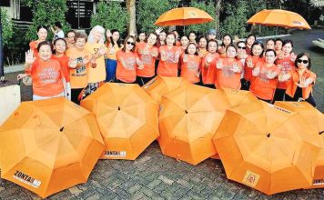 The Group of Zonta Metro Club Iloilo spearheaded “Orange Walk”, an advocate for the elimination of violence against women and children, on Iloilo Esplanade on December 4.