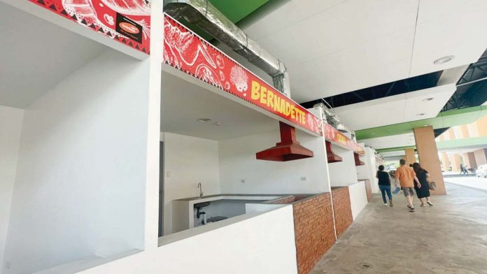 Manokan_Country_vendors_1_resized Qualified Manokan Country vendors will transfer to this temporary location at the north wing of SM City Parking Hub in Bacolod City.