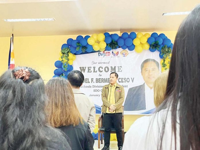 Dr. Roel F. Bermejo is the new Schools Division Superintendent of the Schools Division Office of Capiz. DEPED TAYO DIVISION OF CAPIZ PHOTO
