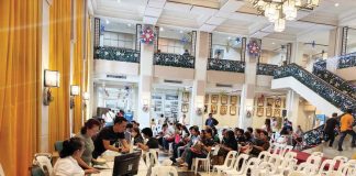 Business one-stop shop (BOSS) for business renewals and registrations is now open at the Bacolod City Government Center. MAE SINGUAY/PN