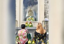 Jaro fiesta opening salvo to trigger road closures this Jan. 17 Devotees offer prayers, candles and flowers to the Marian image of Nuestra Señora de la Candelaria at the Jaro Metropolitan Cathedral in Jaro, Iloilo City. AJ PALCULLO/PN