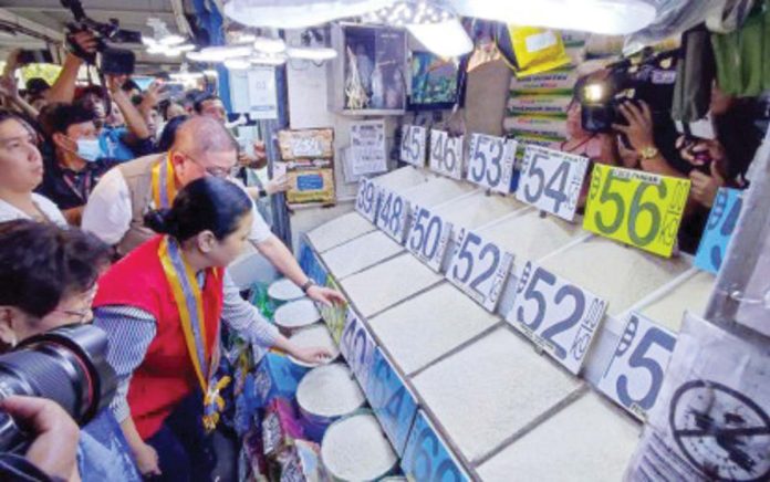 imported_rice_resized Agriculture Secretary Francisco Tiu Laurel Jr. and Department of Trade and Industry (DTI) Secretary Cristina Roque lead a joint-market inspection at the Mutya ng Pasig Mega Market in Pasig City on Thursday, Jan. 16, 2025. PNA PHOTO BY STEPHANIE SEVILLANO