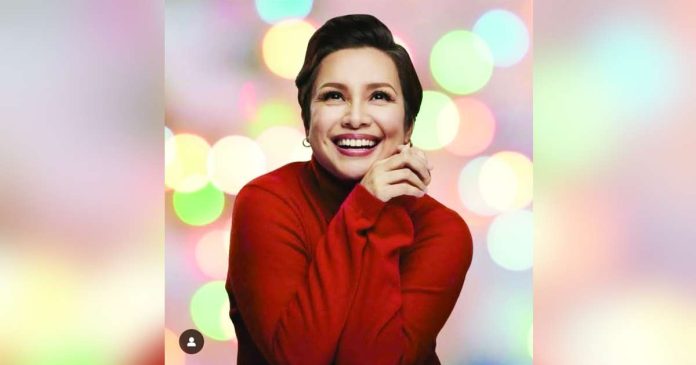 lea salonga 1_superimposed LEA SALONGA
