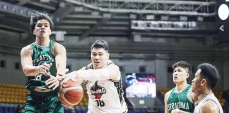 Bacolodnon Justin Chua of Blackwater Bossing tries to control the ball while being bothered by the defense of Terrafirma Dyip’s Brent Paraiso. PBA PHOTO