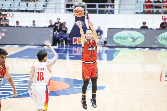sports-PBA Blackwater Bossing’s Joseph Evans “Jvee” Casio attempts a three-pointer. PBA PHOTO