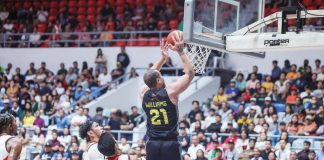 TNT Tropang Giga’s Kelly Williams finds himself wide open for a putback. PBA PHOTO