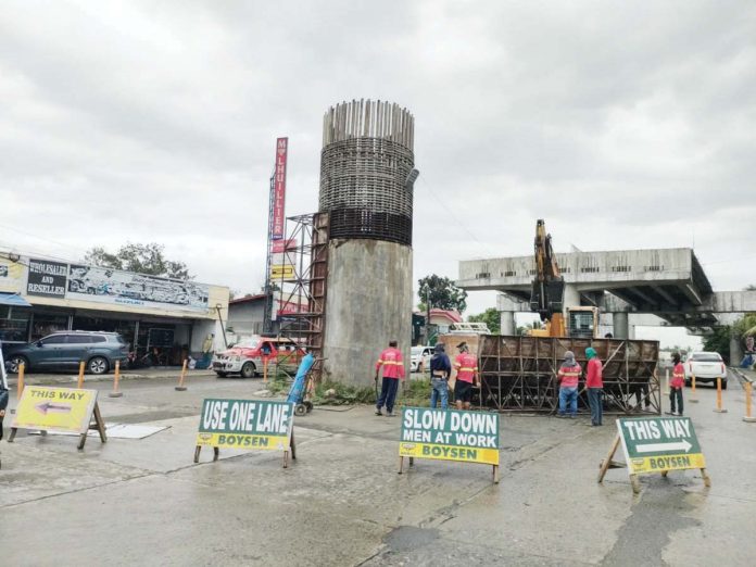 ime_aganan_grouting_(1)_1_resized_resized The Department of Public Works and Highways and contractor International Builders Corporation are now preparing for the start of jet grouting on 21 piers of the Aganan flyover in Barangay Aganan, Pavia, Iloilo.