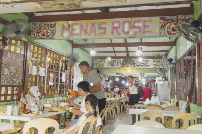 manokan_pic_resized Nena's Rose II, one of the long-time Manokan Country tenants in Bacolod City, announced on its social media page on Wednesday, Feb. 19, 2025, the end of their business at the old site.