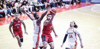 Barangay Ginebra San Miguel Kings’ Rhon Jay Abarrientos attempts a reverse layup against the defense of NorthPort Batang Pier’s Kadeem Jack. PBA PHOTO