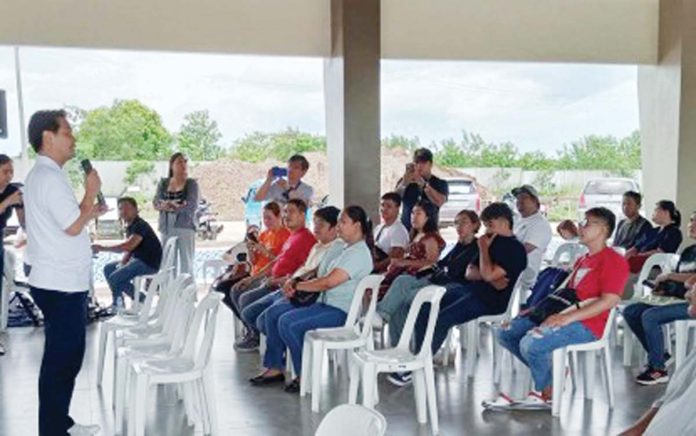 The second batch of buyer-beneficiaries of the Asenso Yuhum Residences, a project under the Pambansang Pabahay Para Sa Pilipino, received the keys to the 64-unit second tower at the site's clubhouse in Barangay Vista Alegre, Bacolod City, on Saturday, March 29, 2025. PNA PHOTO BY NANETTE L. GUADALQUIVER
