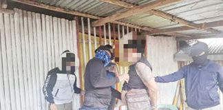 Officers of the Cabatuan Municipal Police Station’s Drug Enforcement Team apprehended an ex-convict and seized P408,000 worth of suspected shabu in an anti-illegal drug operation on Sunday, March 30, 2025, in Barangay Jelicuon Montinola, Cabatuan, Iloilo. IPPO PHOTO