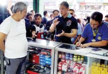 Bureau of Internal Revenue Commissioner Romeo Lumagui Jr. (center) talks to a shop owner in Banawe, Quezon City on Feb. 11, 2025 as part of the Friendly Tax Compliance Verification Drive. It educated taxpayers and encouraged voluntarily compliance. PNA PHOTO BY BEN BRIONES