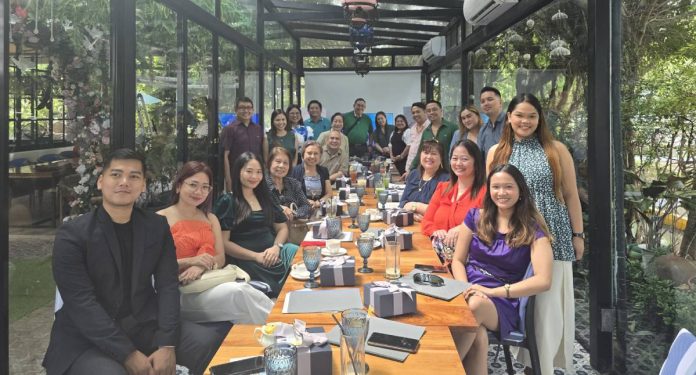 CREST Guests were welcomed by Joyous Tan, Officer-in-charge for Panay, and her team during the unveiling of Crest. The new enclave provides premium residential offerings in Iloilo City.