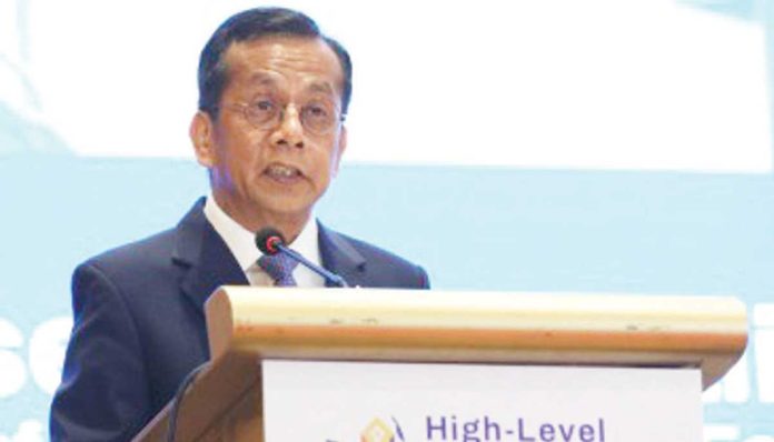 economic_resilience_resized Department of Economy, Planning, and Development Secretary Arsenio Balisacan delivers his speech at the opening ceremony of the High-Level Conference of Middle-Income Countries at the Makati Shangri-La Hotel in Makati City on Monday, April 28, 2025. PNA PHOTO BY YANCY LIM