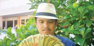 “Coins and bills fascinate me because of their historical relevance and also because they are literal art,” says Yzhary Pagayon