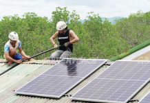 Renewables provided 32% of global electricity in 2024 – think tank Ember Solar energy is a viable and cost-effective alternative to traditional fossil fuel-based electricity in the Philippines. Photo shows workers installing solar panels at a building. GREEN PEACE MEDIA PHOTO