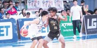 Pasig City MCW Sports’ Jerome Garcia (44) wards off the defense of Jaycee Adjel of Bacolod Tubo Slashers (10). MPBL PHOTO