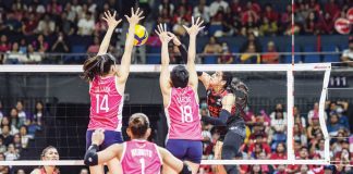 Petro Gazz Angels’ Brooke Van Sickle attempts to score against the defense of Bea de Leon and Diana Carlos of Creamline Cool Smashers. PVL PHOTO