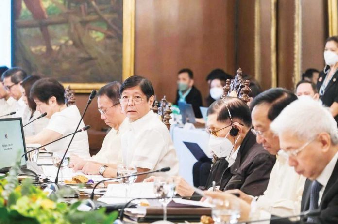 PBBM_1_resized According to President Ferdinand “Bongbong” Marcos Jr., while many of his Cabinet have served with dedication and professionalism, the evolving needs of the country require “a renewed alignment, faster execution, and a results-first mindset.” PCO