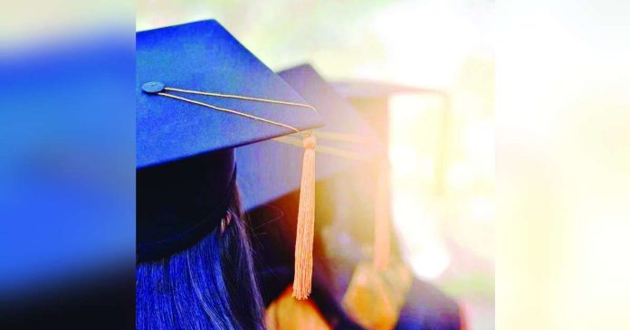 PSA 1_superimposed A total of 18.96 million Filipino students who graduated from senior high school and junior high school in 2024 cannot read and understand a simple story, according to data presented at a Senate hearing on Wednesday, April 30, 2025. INQUIRER.NET STOCK IMAGES
