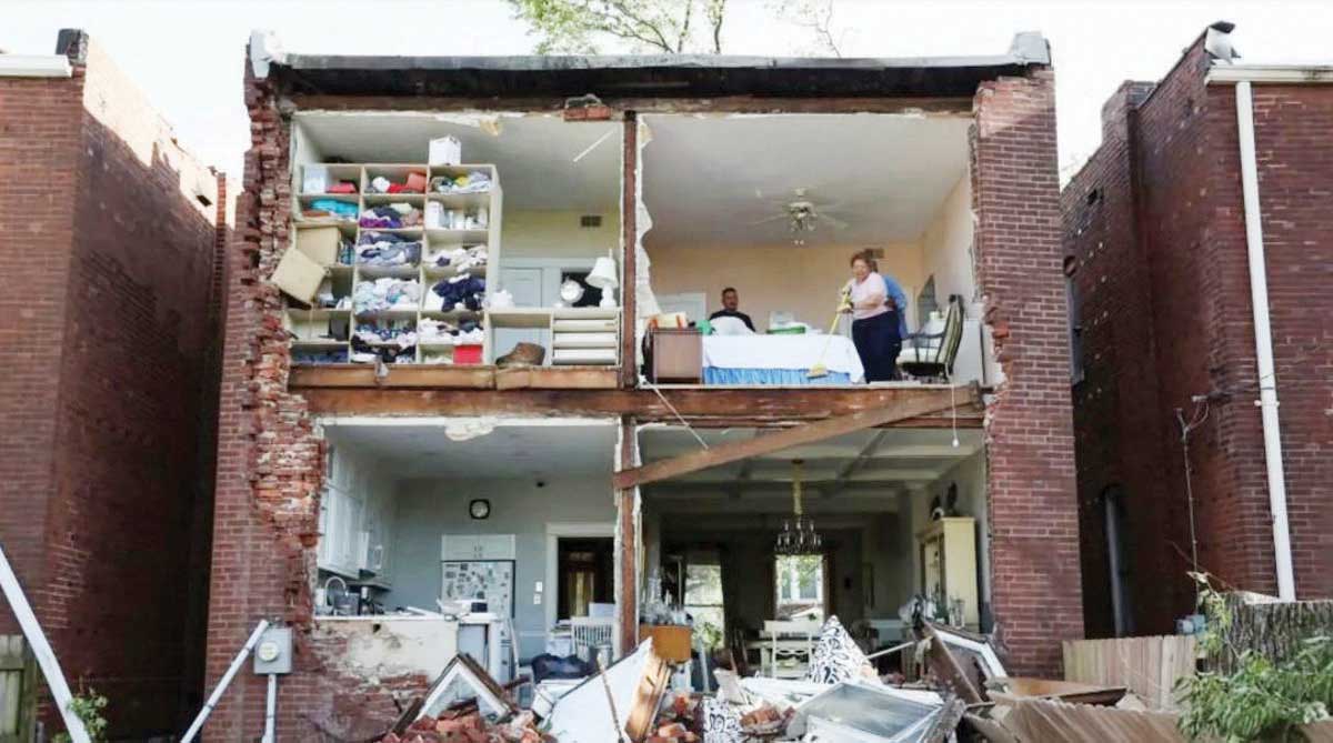 At least 25 dead after tornadoes tear through US states