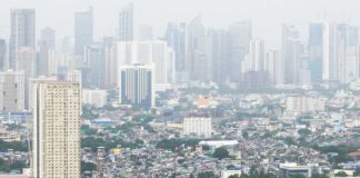 The lower tariffs that the United States imposed on the Philippines plus its attractive demographics are seen sending the “right signals to global investors”. PHOTO BY TED ALJIBE / AFP
