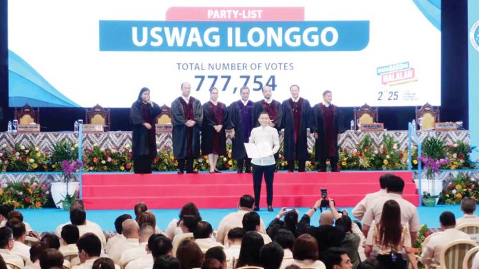 banner-pic1 The Commission on Elections (Comelec) proclaims Uswag Ilonggo represented by Cong. Jojo Ang as one of the winning party-lists in the May 12, 2025 midterm elections, on Monday, May 19, 2025.