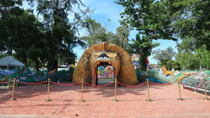 cadiz-childrens-playground Photo courtesy of Bilis Cadiz