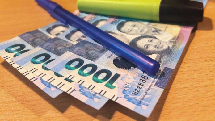 capital_markets_resized The Philippine peso ended on a strong note against the US dollar, closing at P55.51:$1, up 11.5 centavos from P55.625:$1 on the prior trading day. JESSICA BARTOLOME/GMA INTEGRATED NEWS FILE PHOTO