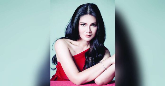 dimples romana 1_superimposed DIMPLES ROMANA. PHOTO COURTESY OF STAR MAGIC