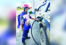 Fuel price cuts to greet motorists A gas station attendant pumps fuel into a customer’s car. After a series of fuel price hikes, local motorists will see lower prices beginning today, April 5. AJ PLACULLO/PN