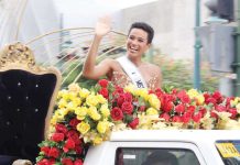 Alexie Mae Brooks, Miss Eco International 2025 and former Miss Iloilo, beams and waves to cheering Ilonggos during her homecoming motorcade in Iloilo City on May 5. The Leon, Iloilo native is the third Filipina to win the Miss Eco International crown. AJ PALCULLO/PN